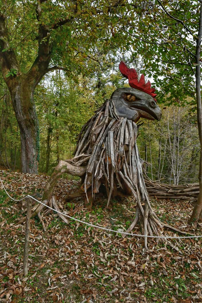 "scultura in rami di albero il biss badaliss"